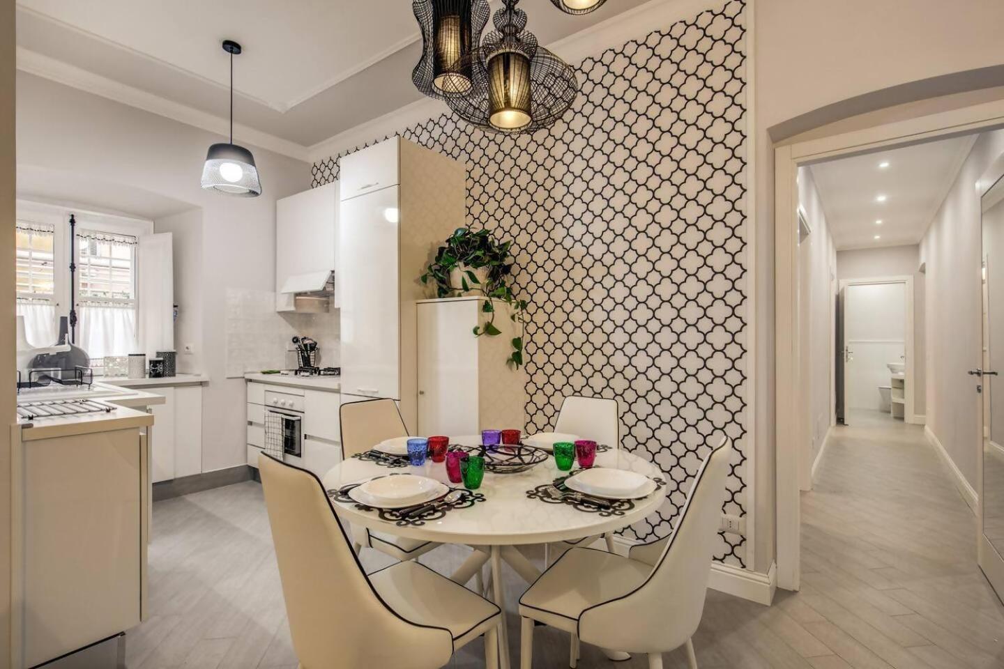 Flat With Terrace By Vatican Appartement *